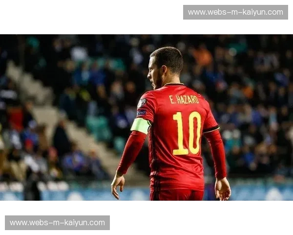 “梅斯vs里尔比赛中断，因天气原因调整场地维护时间”